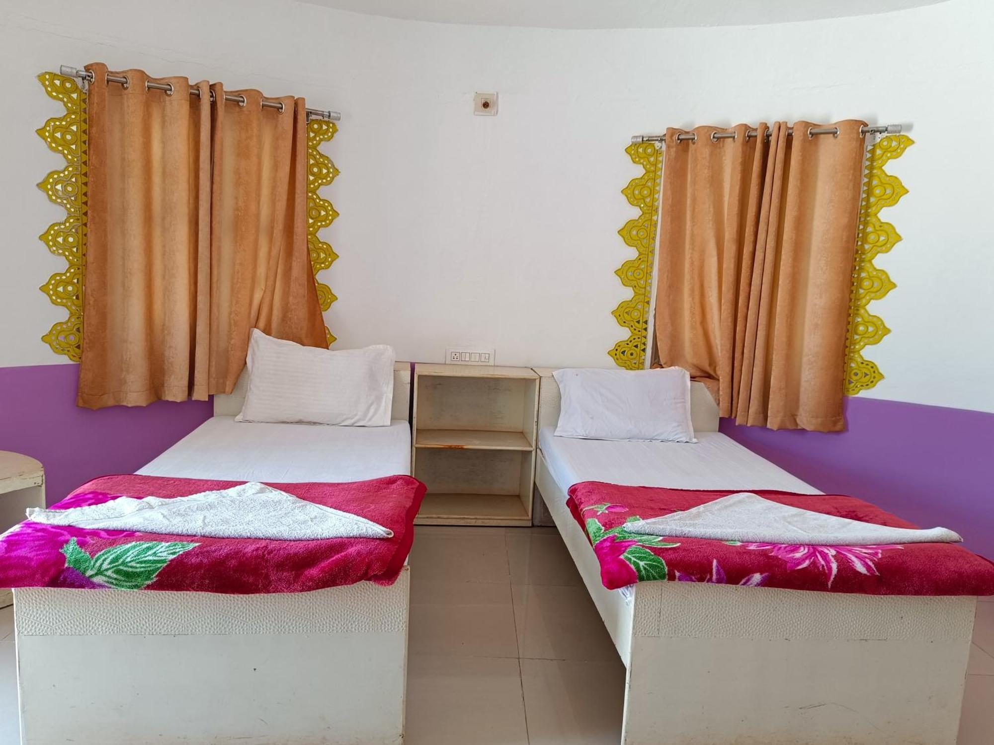 Hotel Rann Of Kachchh Dholavira Bagian luar foto