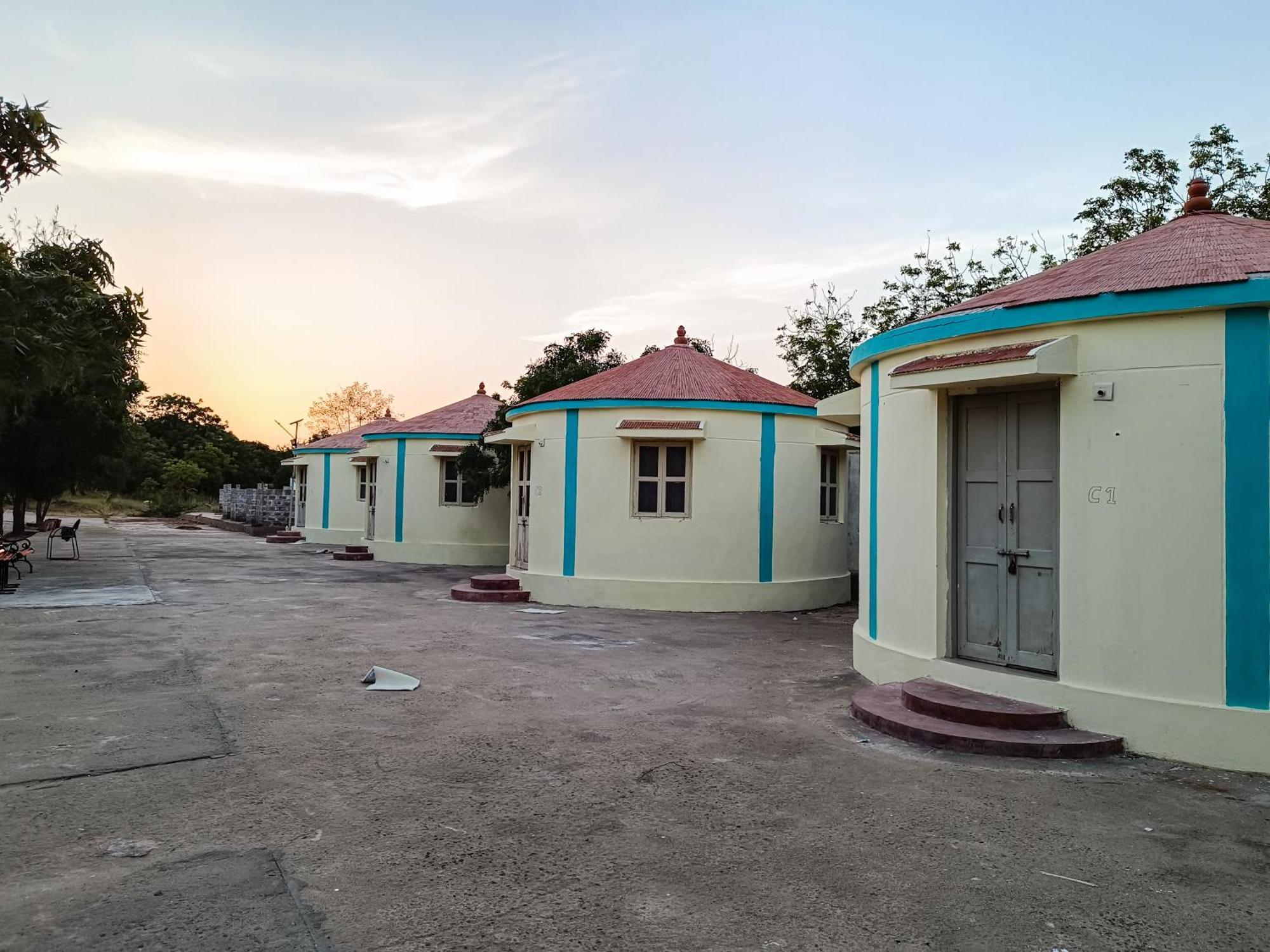 Hotel Rann Of Kachchh Dholavira Bagian luar foto