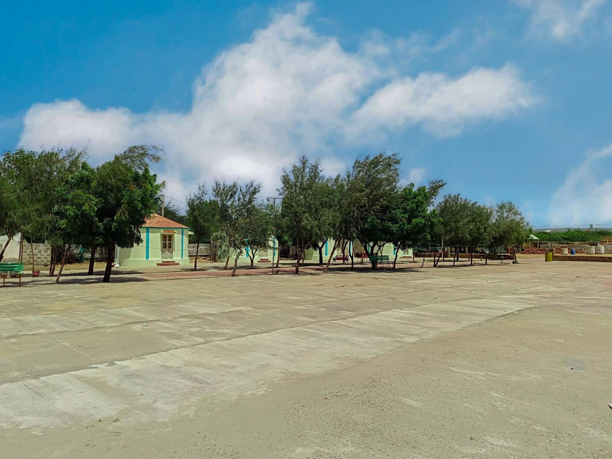 Hotel Rann Of Kachchh Dholavira Bagian luar foto