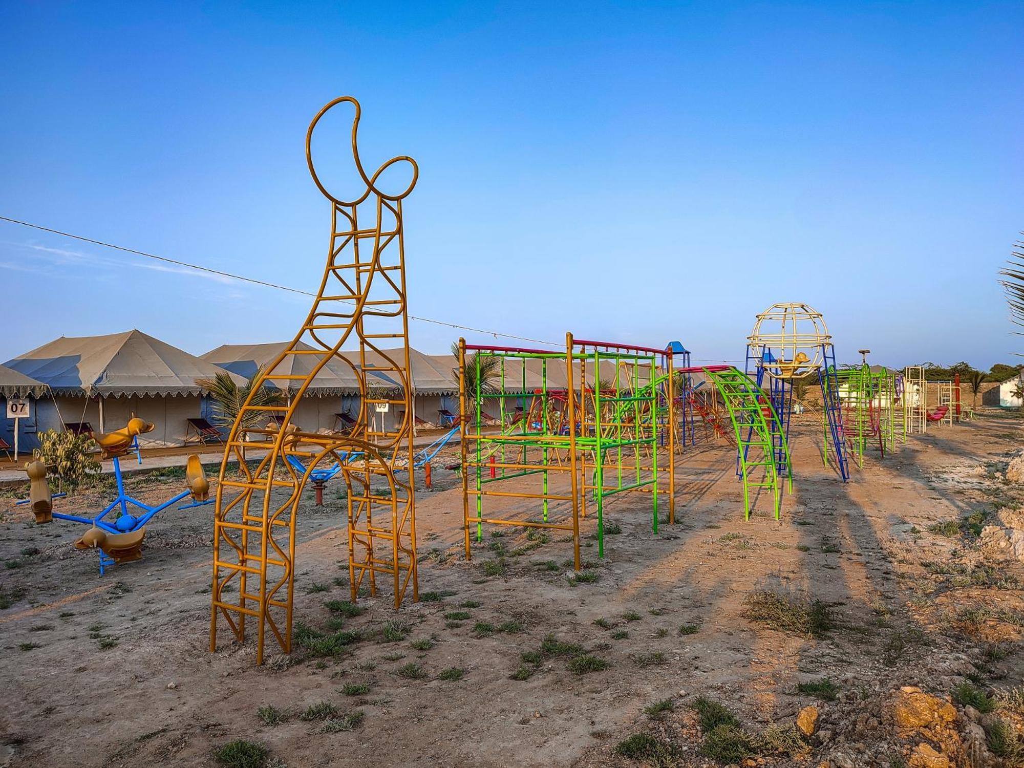 Hotel Rann Of Kachchh Dholavira Bagian luar foto